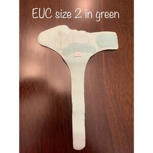 2nd Generation Owlet sock size 2 in GREEN